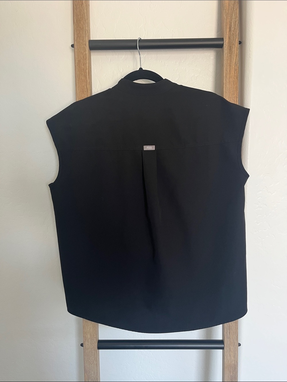 Figs Rafeal scrub top - Picture 4 of 4